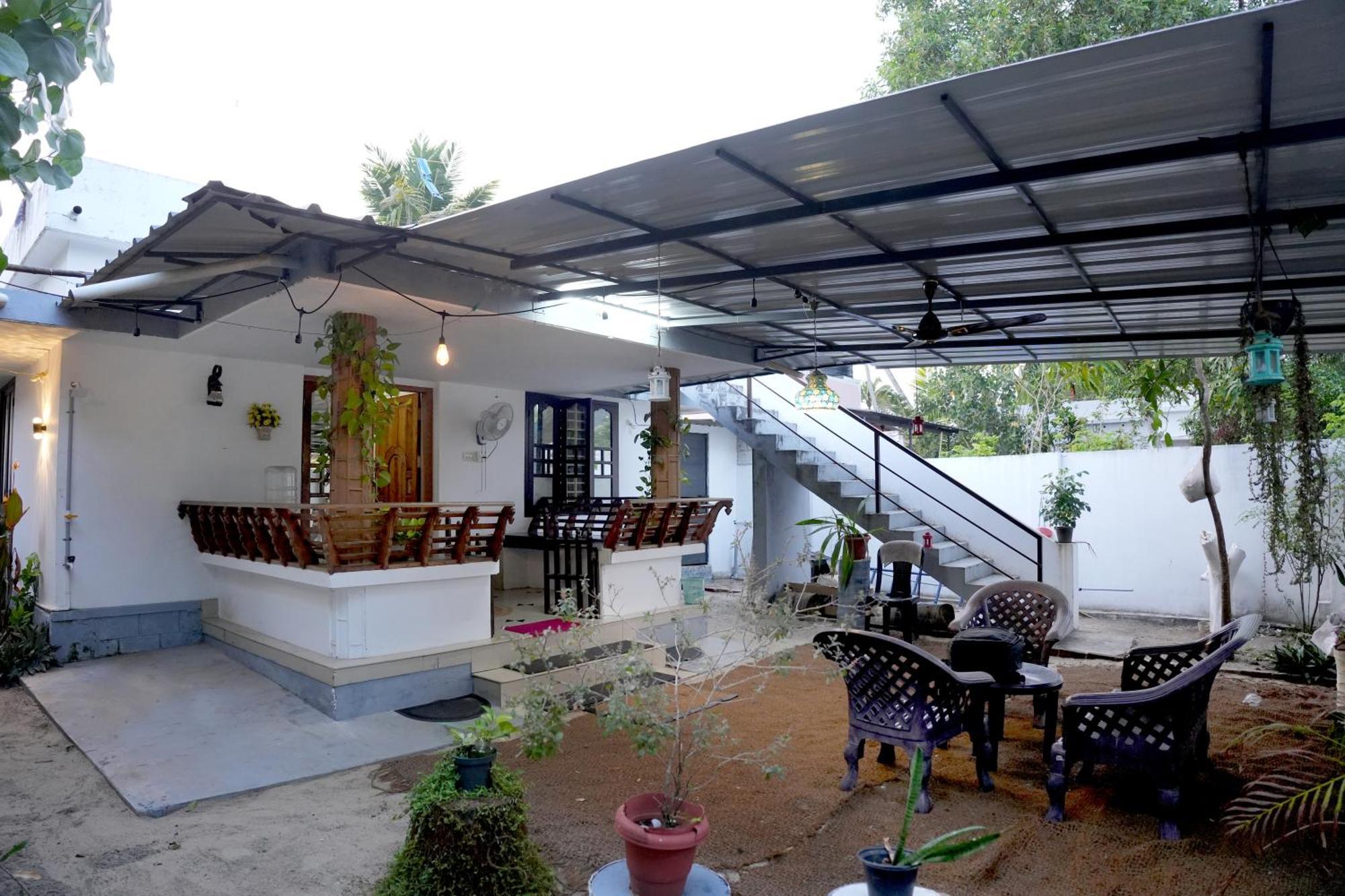 Jeehaa Homestay Alappuzha ภายนอก รูปภาพ