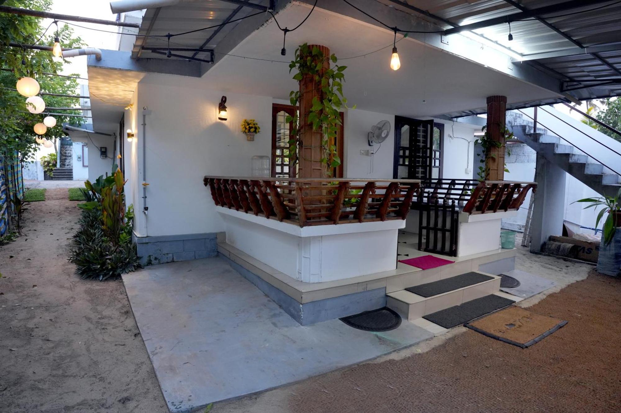 Jeehaa Homestay Alappuzha ภายนอก รูปภาพ