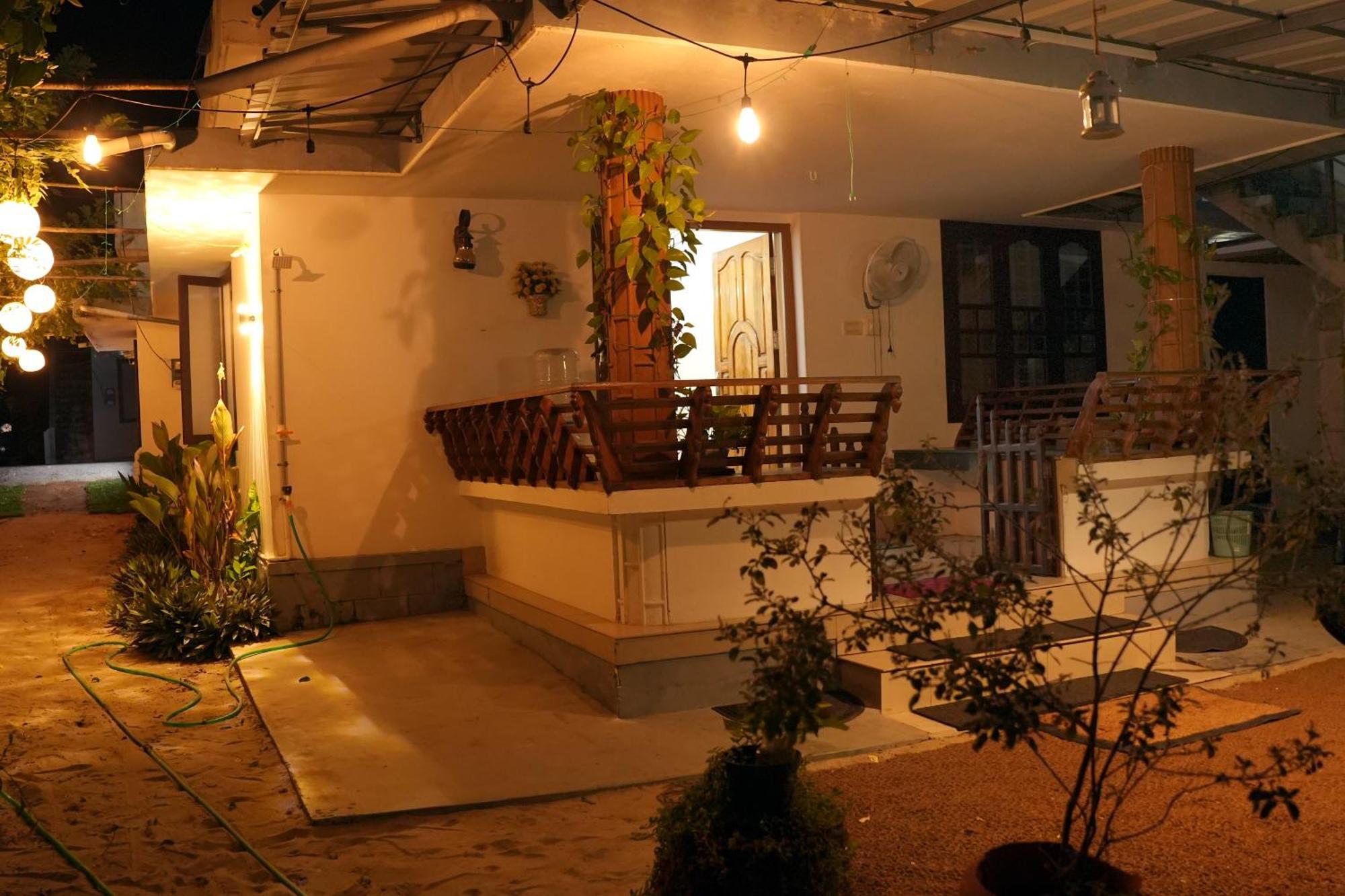 Jeehaa Homestay Alappuzha ภายนอก รูปภาพ