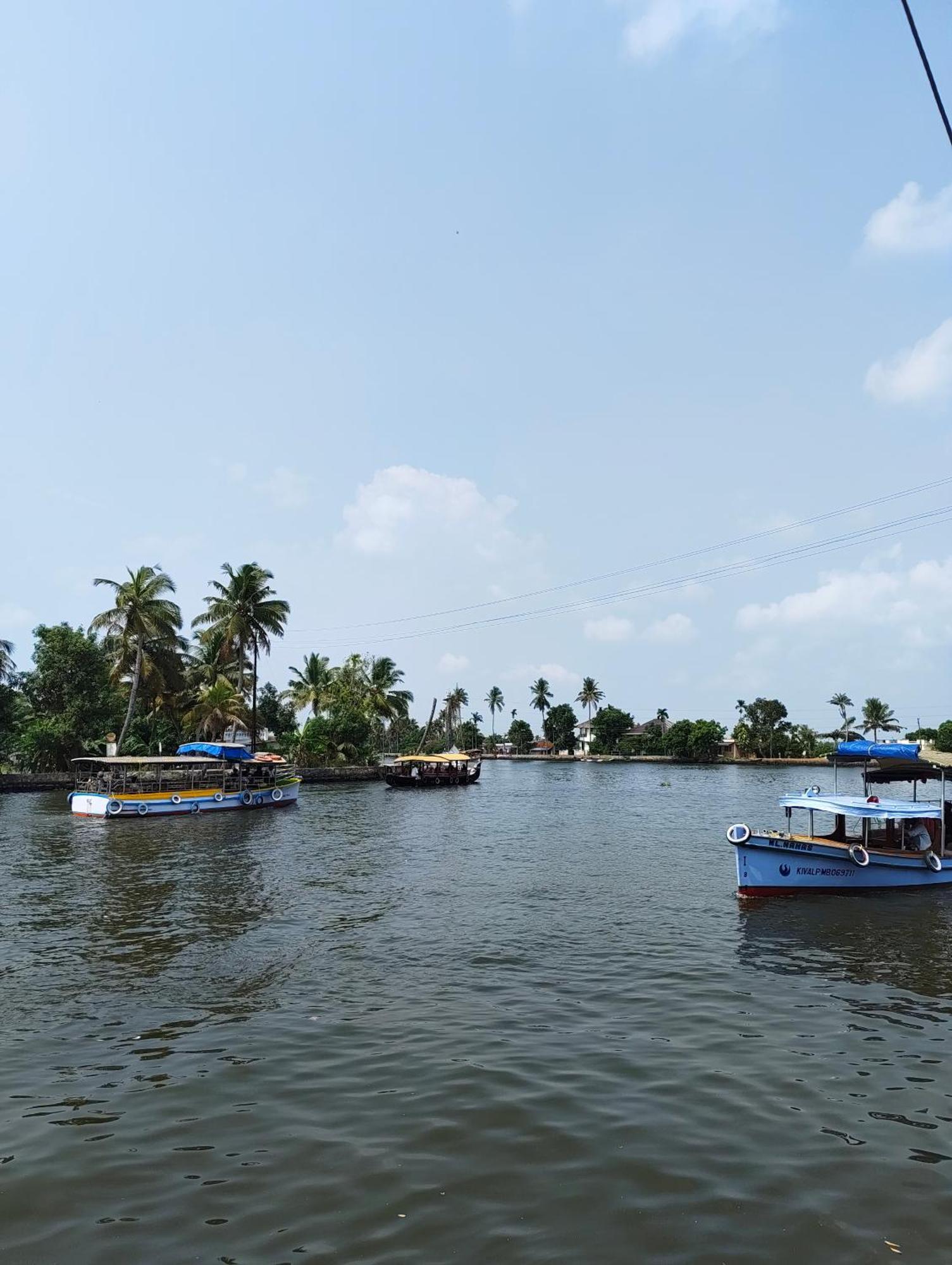 Jeehaa Homestay Alappuzha ภายนอก รูปภาพ